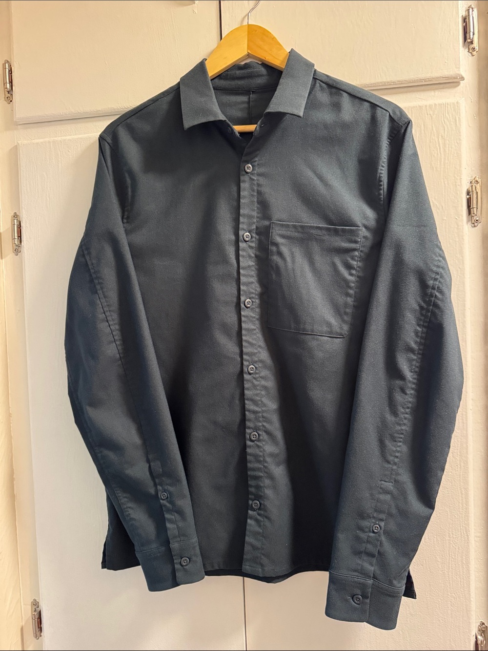 Men’s Lululemon Commission Long-Sleeve Shirt with Zipper Pocket